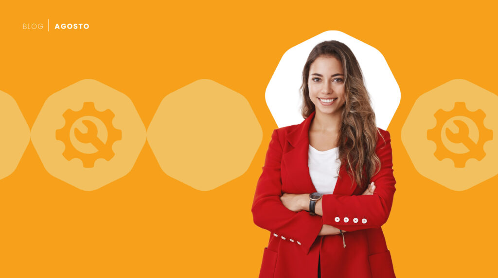 Empresaria exitosa sonriendo- impulso estrátegico